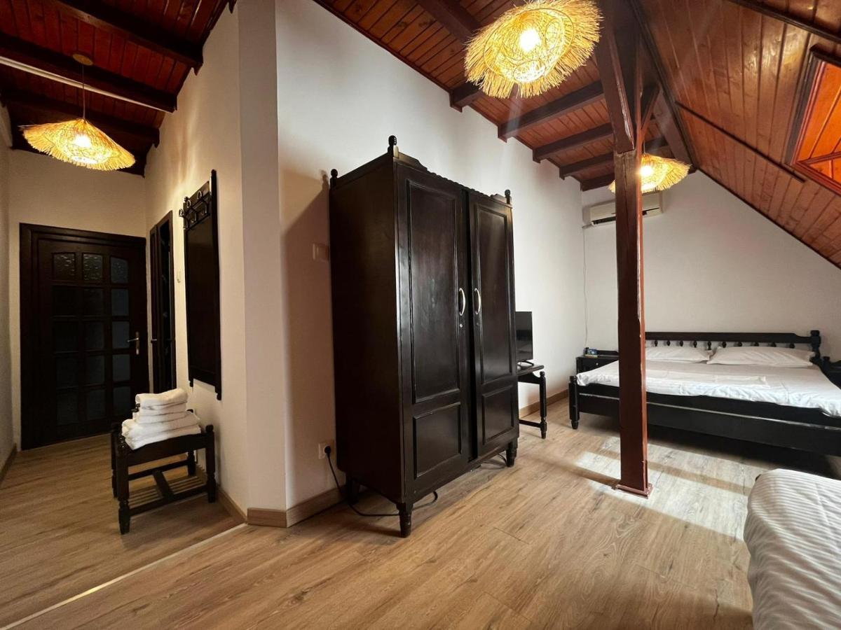 La Conac Hotel Nufaru Exterior foto